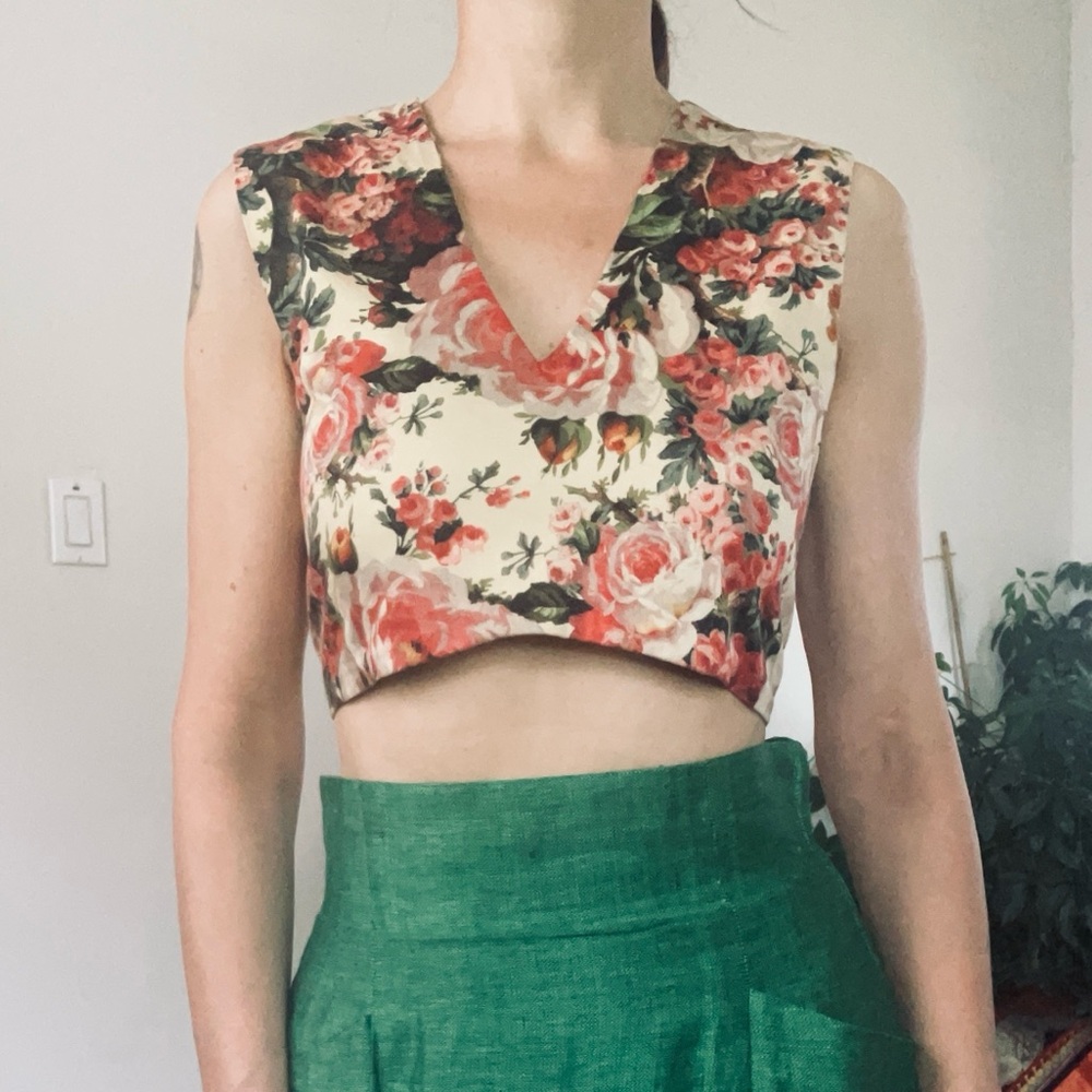 ZARA Woman Floral Cropped Top - Size S